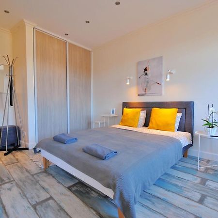 Gertrudes Residence Stay In Light-Filled Studio Apartment In Central Riga Dış mekan fotoğraf
