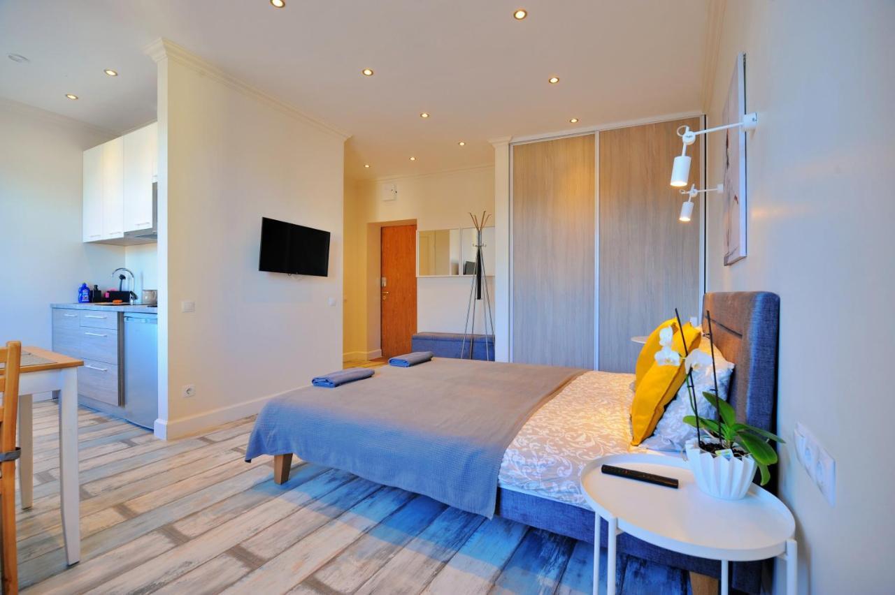 Gertrudes Residence Stay In Light-Filled Studio Apartment In Central Riga Dış mekan fotoğraf